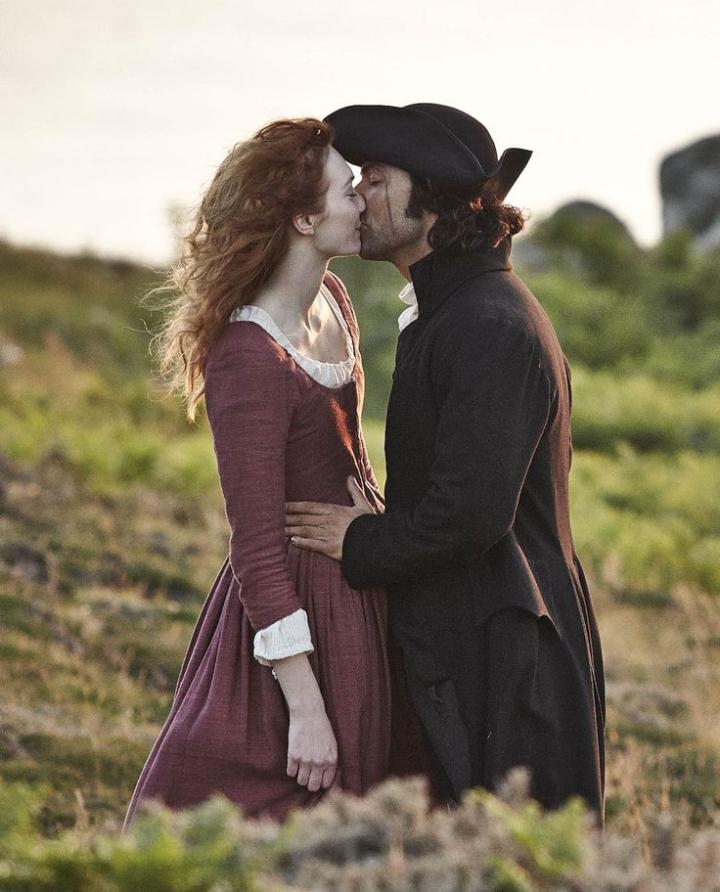 Eleanor Tomlinson and Aidan Turner in Poldark (2015)