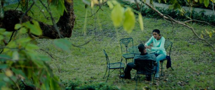 Naomie Harris and Trevante Rhodes in Moonlight (2016)