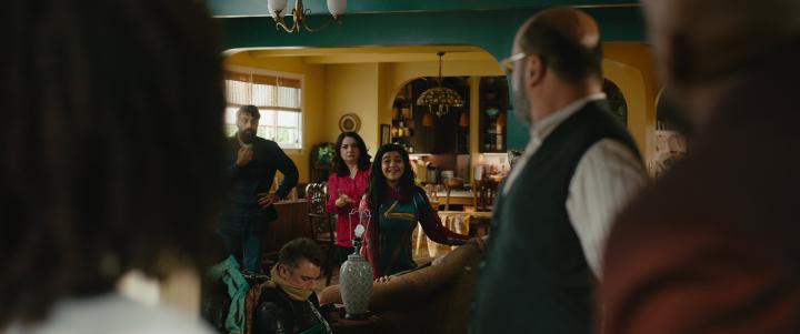 Samuel L. Jackson, Mohan Kapur, Iman Vellani, Zenobia Shroff, Teyonah Parris, and Saagar Shaikh in The Marvels (2023)