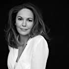 Diane Lane به عنوان Mom