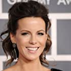 Kate Beckinsale به عنوان Donna Newman