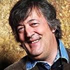 Stephen Fry به عنوان Frazier