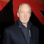 Charles Dance به عنوان Roderick Burgess