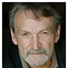 Muse Watson به عنوان Charles Westmoreland