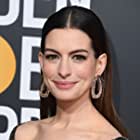 Anne Hathaway به عنوان Jules