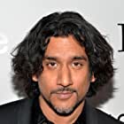 Naveen Andrews به عنوان Lord Akbari