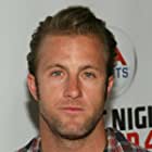 Scott Caan به عنوان Tweeter