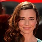 Linda Cardellini به عنوان Wendy Corduroy