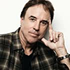 Kevin Nealon به عنوان Adon