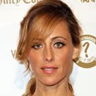 Kim Raver به عنوان Captain Marvel