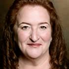 Rusty Schwimmer به عنوان Irene 'Big Red' Johnson