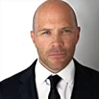 Josh Blacker به عنوان Crowe