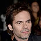 Billy Burke به عنوان Charlie Swan