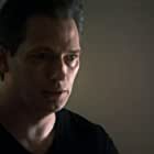 Darren E. Burrows به عنوان Milton Hackett