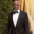 Reg E. Cathey به عنوان Dr. Santiago
