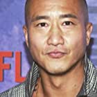 Terry Chen به عنوان Curtis Chen
