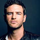 Bernard Curry به عنوان Jake Stewart