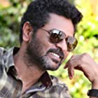 Prabhu Deva به عنوان Special Appearance in the song 'Munna Badnaam'