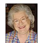 Judith Drake به عنوان Izzy's Wife