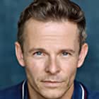 Paul Fox به عنوان Mr. Phillips