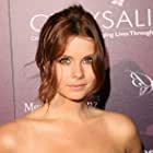 JoAnna Garcia Swisher به عنوان Sandy Sue