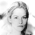 Sienna Guillory به عنوان Jill Valentine