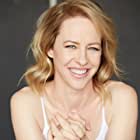 Amy Hargreaves به عنوان Lainie Jensen