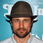 Martin Henderson به عنوان Andy 'Harold' Harris