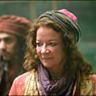 Clare Higgins به عنوان Reverend Mother