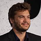 Emile Hirsch به عنوان Jim