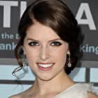 Anna Kendrick به عنوان Janet