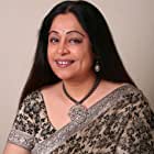 Kirron Kher به عنوان Sumitra