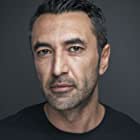 Mehmet Kurtulus به عنوان Mazhar Dragusha