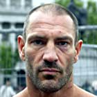 Dave Legeno به عنوان Fenrir Greyback