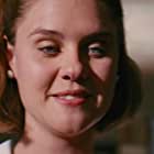 Laura Lovelace به عنوان Waitress