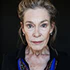 Pamela MacDonald به عنوان Ruth Zimmer