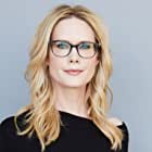 Stephanie March به عنوان Julie - Associate #1