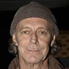 Barry Otto به عنوان Merv