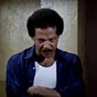 Felton Perry به عنوان Detective Dale