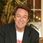 Larry Pine به عنوان Mr. Mosher