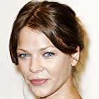 Jessica Schwarz به عنوان Prof. Tanja Lorenz