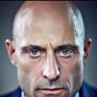Mark Strong به عنوان Merlin