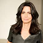 Nancy Valen به عنوان Dr. Knowles