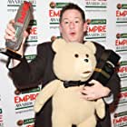 Johnny Vegas به عنوان Milky Pimms