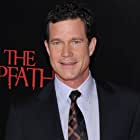 Dylan Walsh به عنوان Alex Ollerman