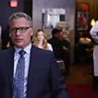Ted Whittall به عنوان Agent Bob Reynolds