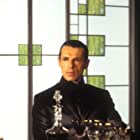 Lambert Wilson به عنوان Le nonce
