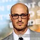 Dylan Kenin به عنوان Randall