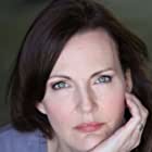 Christina Rouner به عنوان Lois