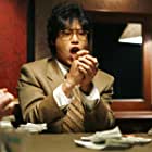 Hae-Jin Yoo به عنوان Hwang Hae-chul